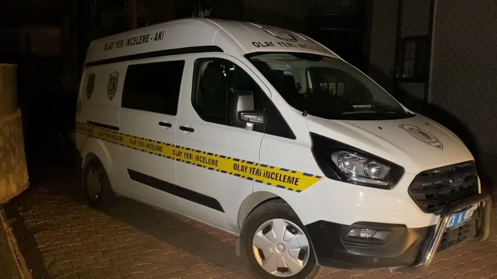 Elazığ’da Evinde Silahla Vurulmuş Halde Bulundu