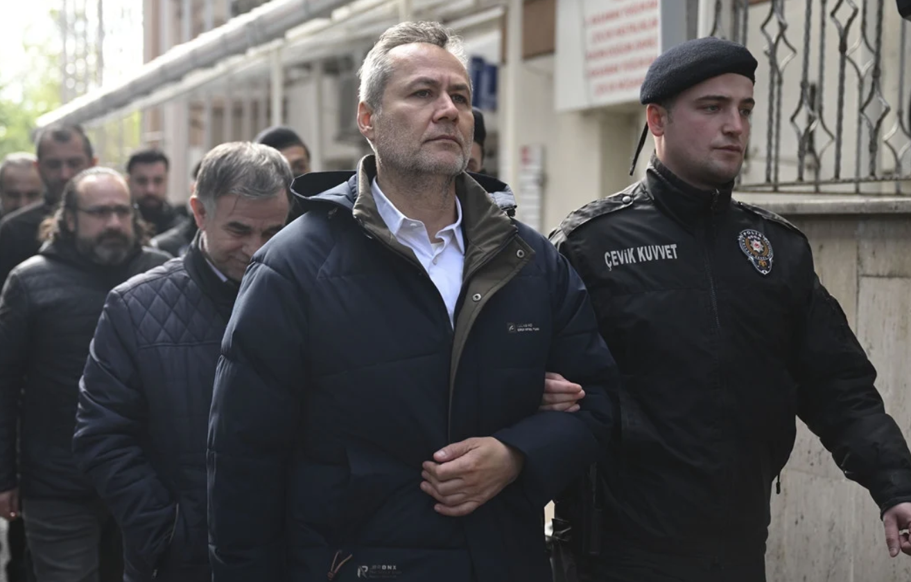 İBB’ye ikinci dalga operasyonu