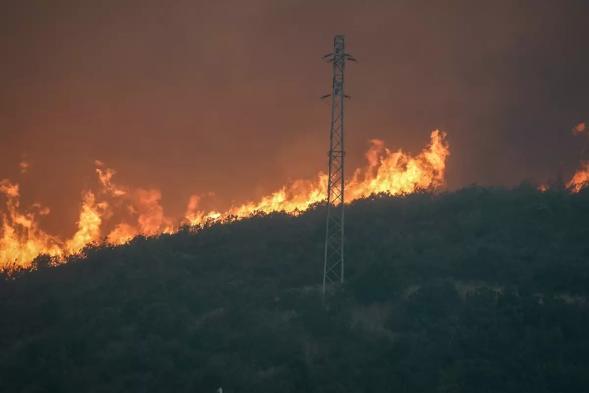 Eskişehir’de yangında alevlerin içinde 10 şehit