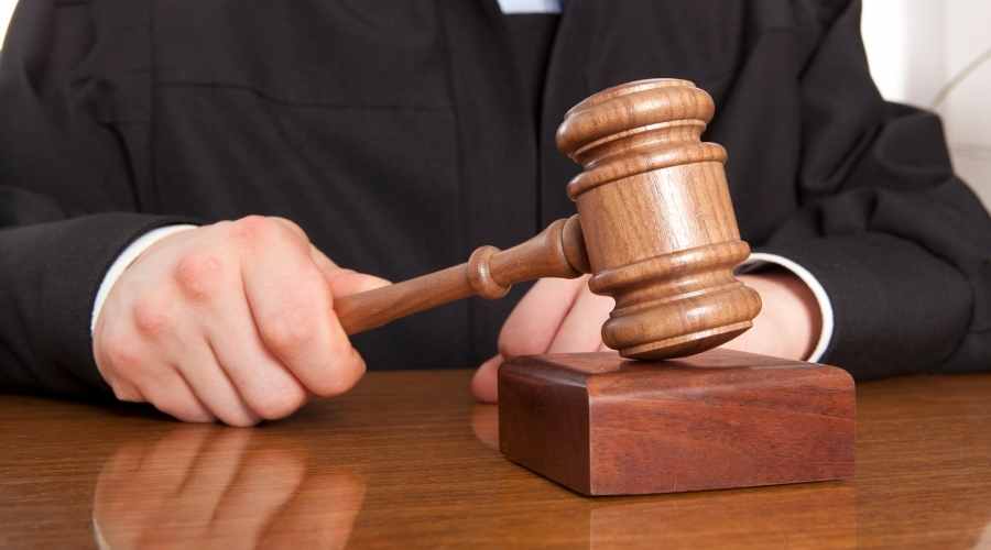 Yargıtay’dan Emsal Karar: İzinsiz Düğün Fotoğraflarına 1 Yıl 8 Ay Hapis!