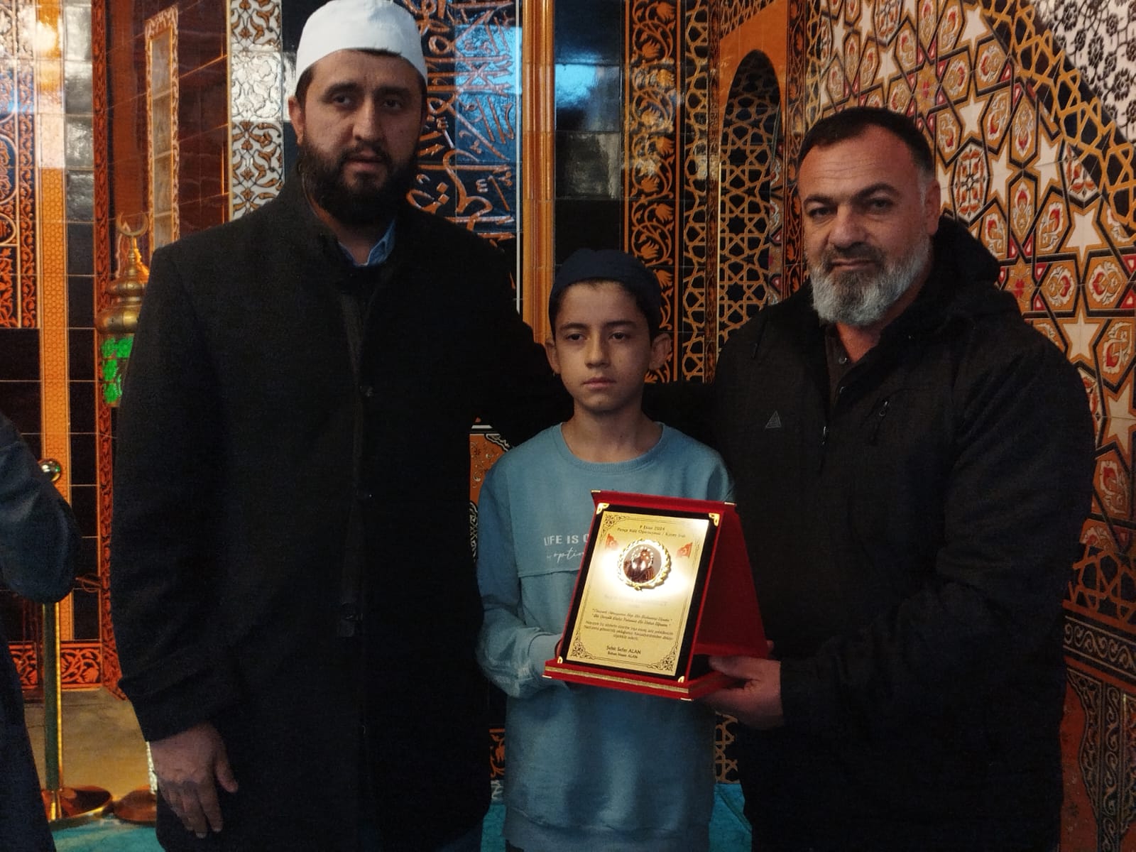 Şehidin Emaneti Hafızlara: Baba Hasan Alan’dan Duygulandıran Vefa