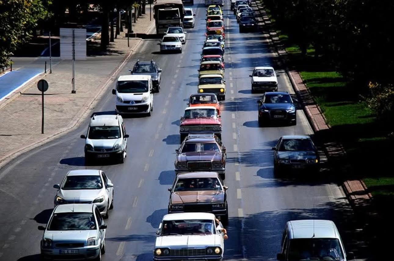 Konvoy Terörüne Geçit Yok: Trafiği Felç Edene 90 Bin TL Ceza!