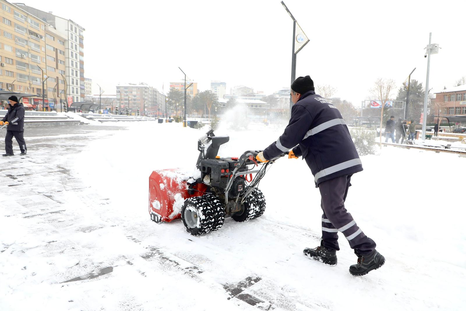 Elâzığ’da Kar Seferberliği