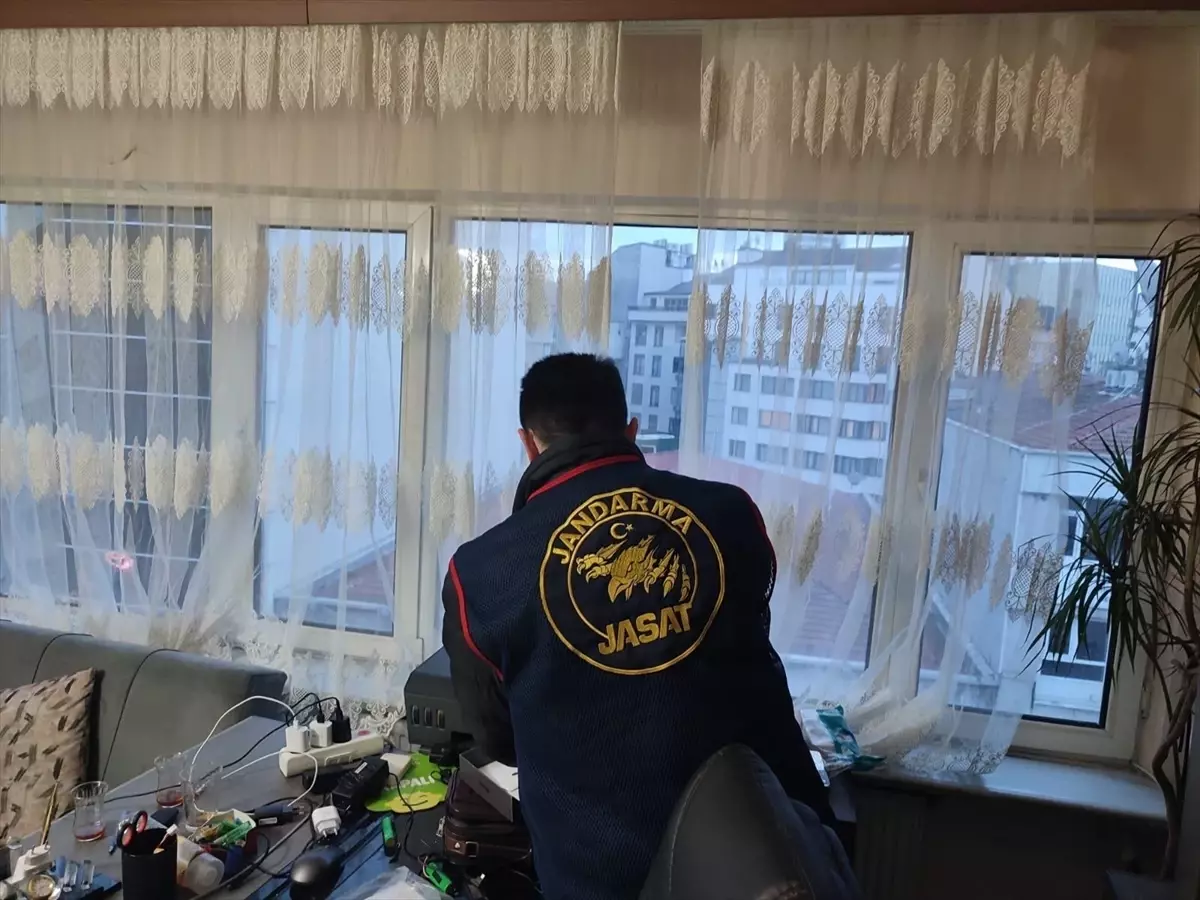 Artvin merkezli nitelikli dolandırıcılık operasyonunda 5 şüpheli tutuklandı