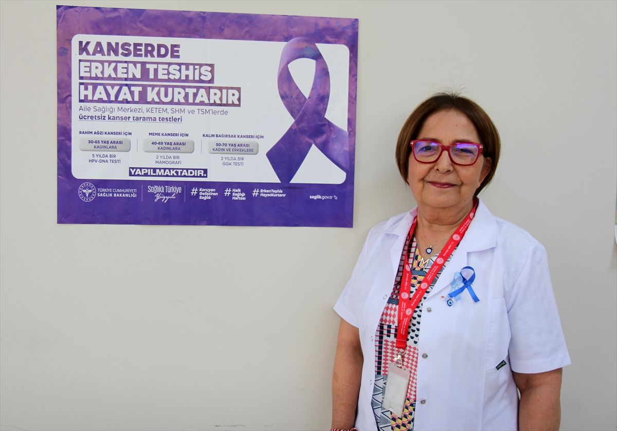 Denizli’de kanseri yenen doktor vatandaşlara erken teşhisin önemini anlatıyor