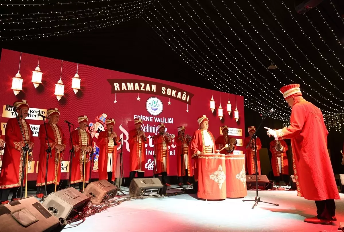 Edirne’de “Ramazan Vakti Mehter Ahengi” konseri verildi
