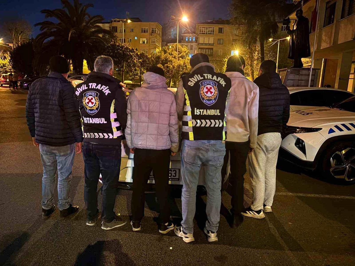 Eyüpsultan’da “yol verme” kavgasında birbirlerine girdiler: 4 kişiye toplamda 726 bin lira para cezası kesildi