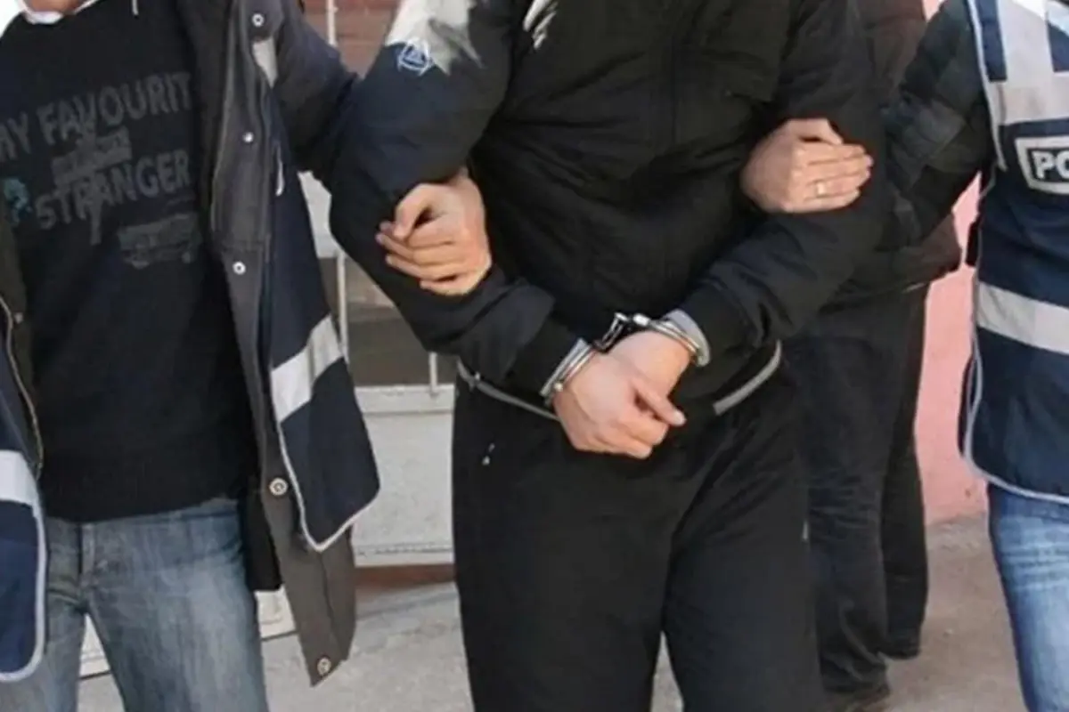 İstanbul’da çete operasyonu: 10 gözaltı