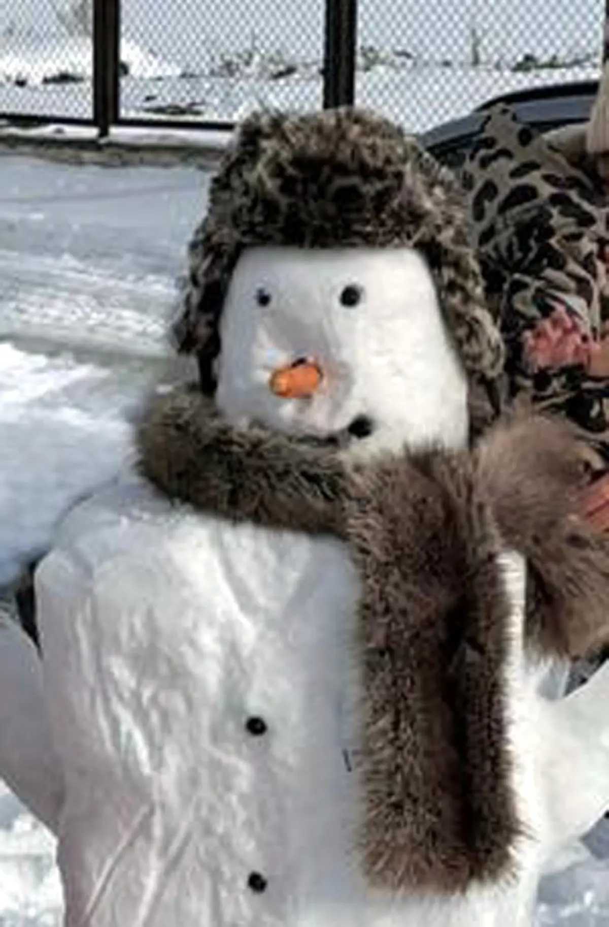 Kars’ta Kardan Adamın Başına Kalpak Takıldı