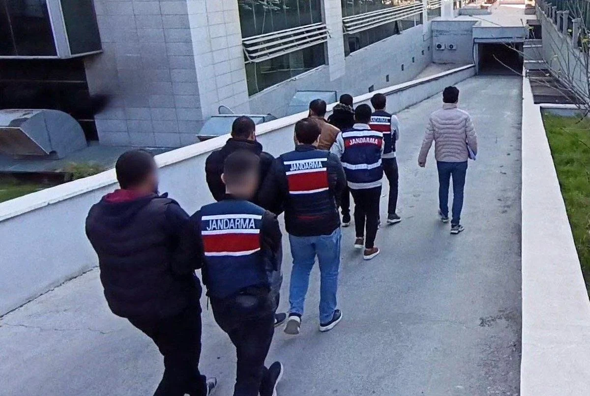 Mersin’de DEAŞ operasyonu: 3 tutuklama