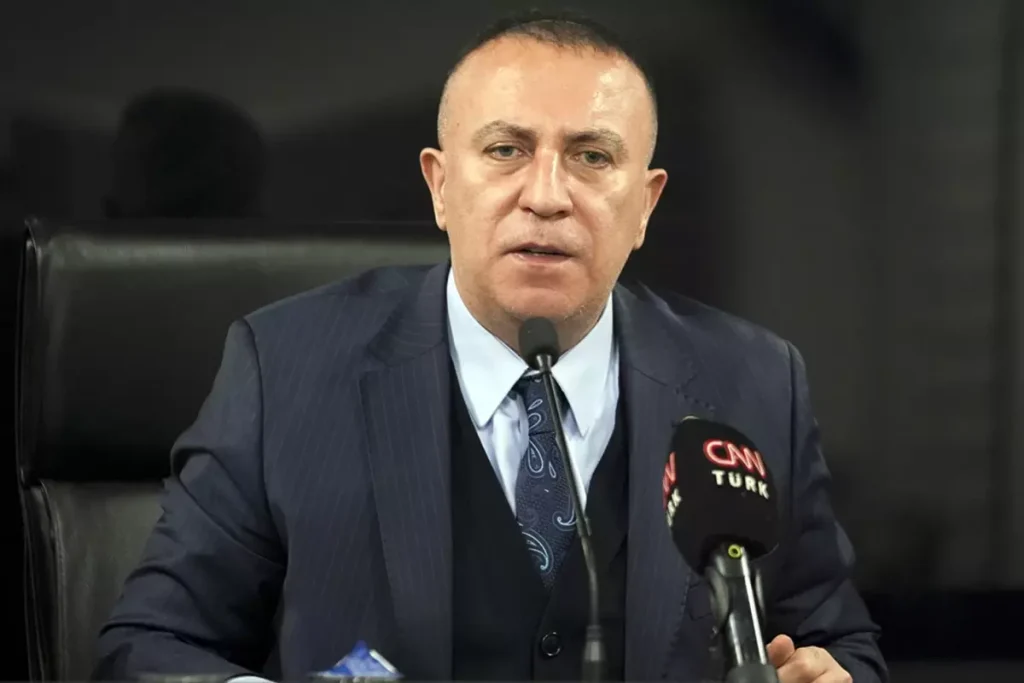 MHP’de  istifa  şoku