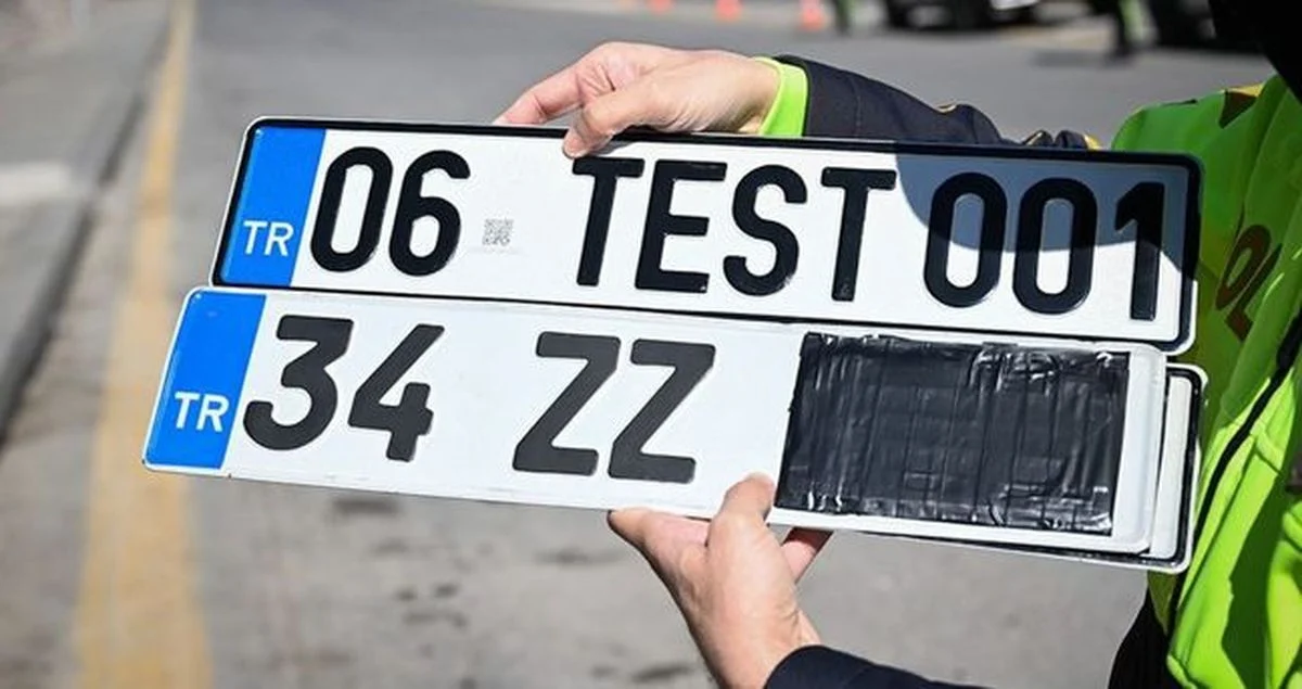 Sahte mühürlü APP plakalar nasıl anlaşılır? Plakanın orijinal olduğunu nasıl anlarız? Plaka orijinal mi, APP mi nasıl anlaşılır?